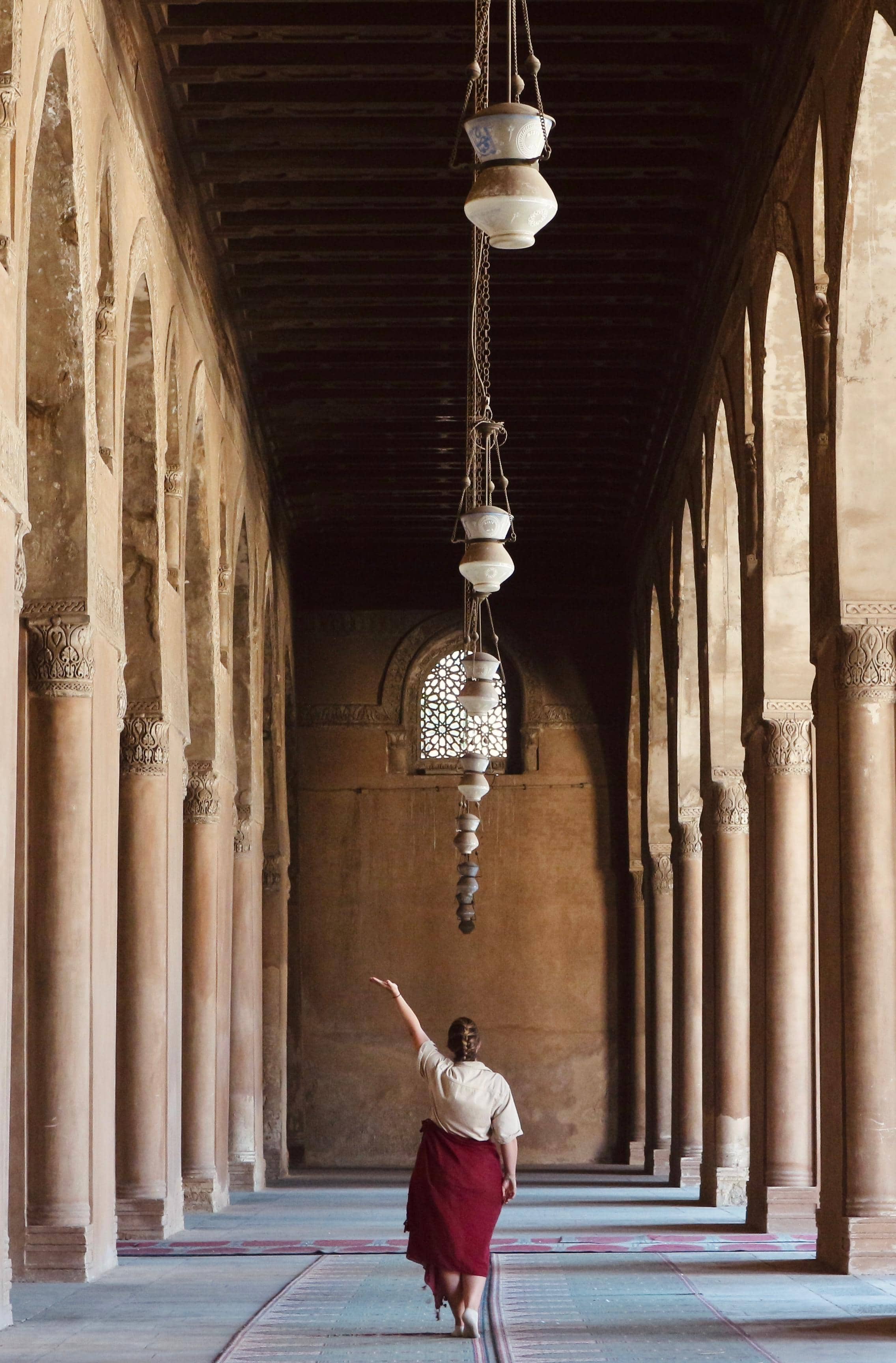 Corredor de mezquita del Cairo
